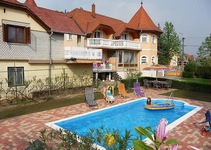 Joker Apartmanhaus Daire Hévíz
